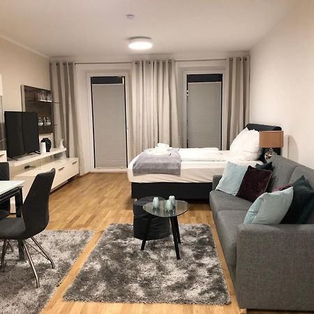 English Theater Apartment At Rathaus Bécs Kültér fotó